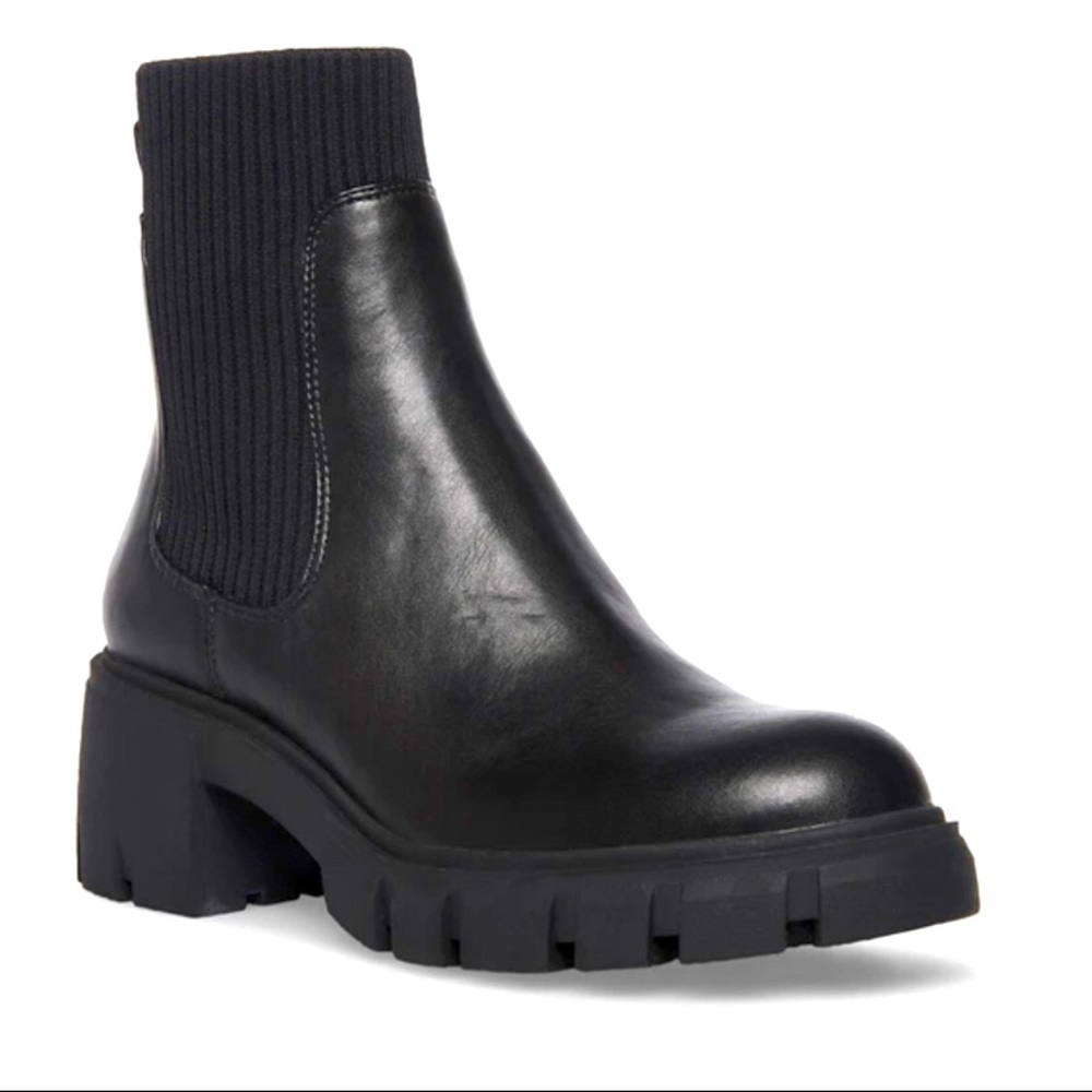 **LIKE NEW** Steve Madden HUTCH BOOTS